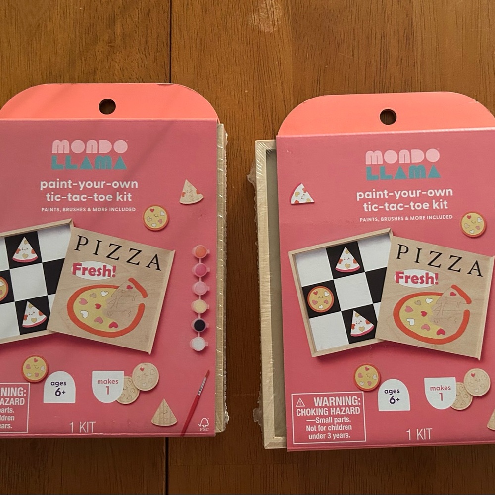 Two Mondo Llama Paint-Your-Own Tic-Tac-Toe Kit